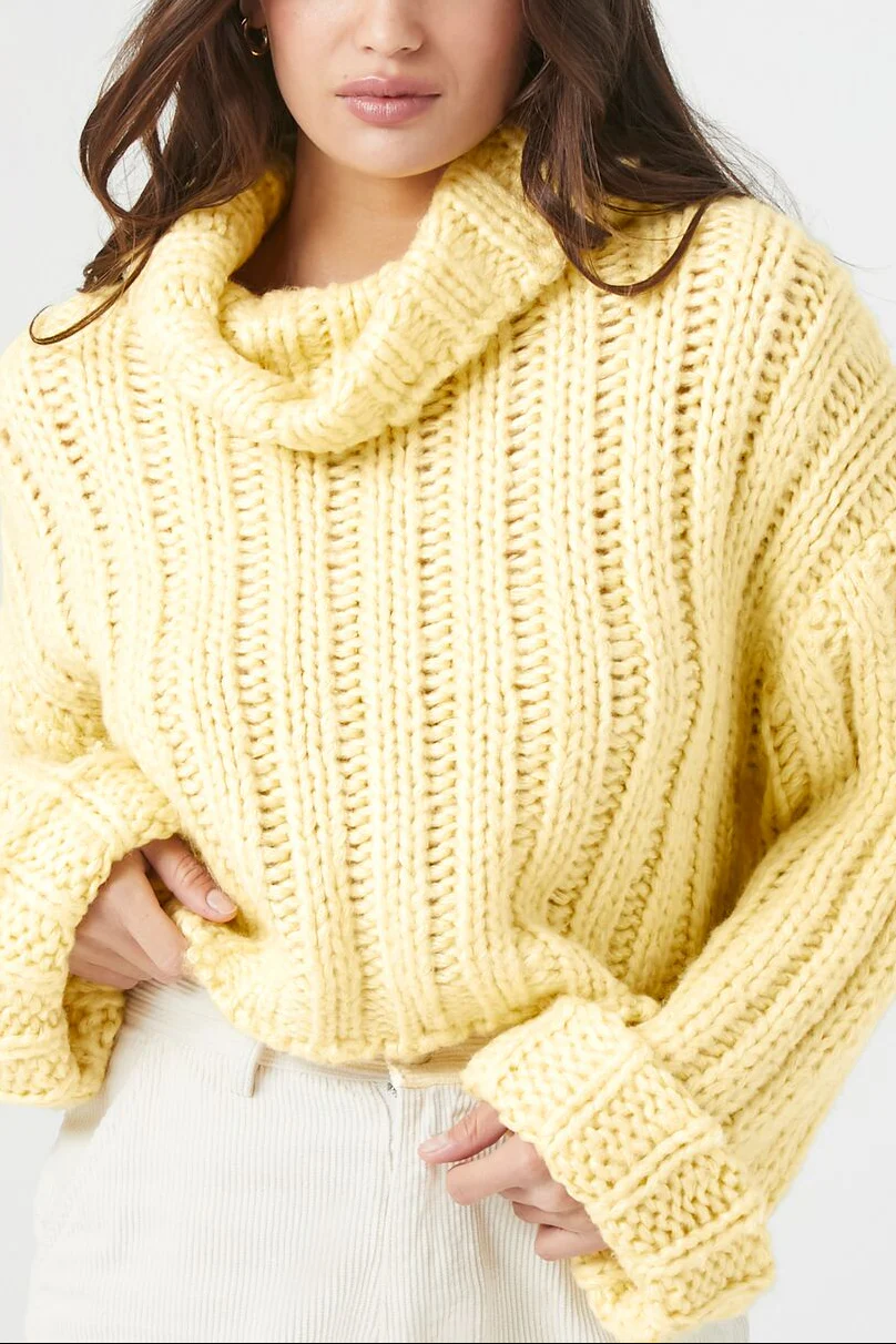 Turtleneck Cropped Sweater - Image 4